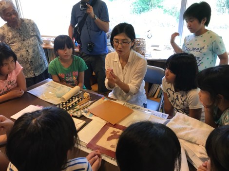 蒸しと、糊をふやかすあいだ、小さなびんがた講座。